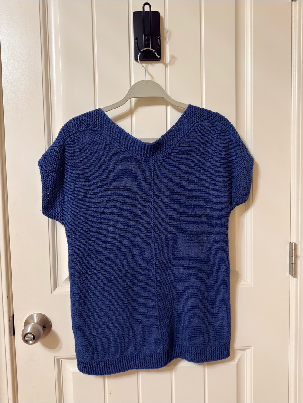 Cable & Gauge Deep Blue V-Neck Short Sleeve Sweater
